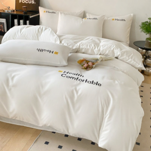 White INS Style Bedding Set