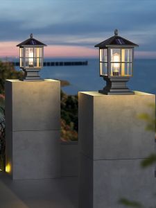 VINCAN | Solar Power Decorative Entrance Pillar Light