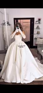 VÁY CƯỚI CÚP XẾP LI REN NGỰC KÈM GĂNG TAY SANG TRỌNG