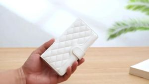 NEW FLIP CASE LEATHER DIAMOND case compatible for SAM A56 A36 A26 A16 A55 A35 A25 A15 A54 S22 S22+ S23 S23+ S24 S24+ S25 S25+ Plus Ultra flip cover case motif diamond