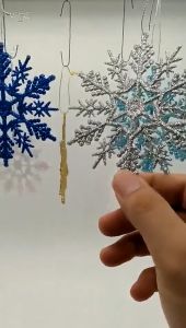 NUVOX 6Pcs 10CM Glitter Snowflake Christmas Ornaments Xmas Tree Hanging Decoration Pendant Snowflake