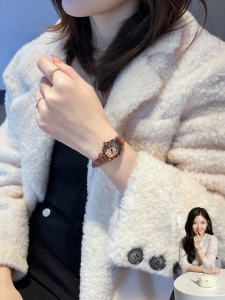 Julius | Vintage Light Luxury Small Ladies Quartz Watch