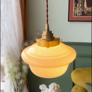 Retro Glass Pendant Light Modern Dining Light Creative Cafe Decorative Hanging Light Kitchen Bar Counter Chandelier Ceiling Lights Minimalist Bedroom Bedside Chandelier Lampu Gantung 吊灯