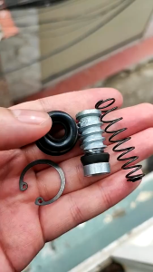 Ty Cuppen sau Yamaha Exciter 135 Excciter 150 Phốt cuppen xe máy phụ tùng xe máy