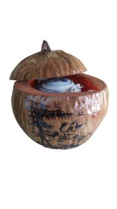 Bình ủ trà trái dừa khắc chữ Cát Tường / Bình trà 04 - 09 lít / Giữ ấm từ 3 - 6 giờ / Sản phẩm sản xuất thủ công / Xưởng sản xuất tại Bến Tre