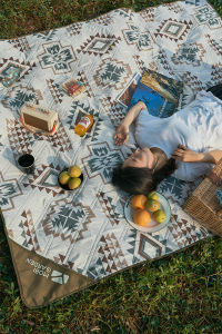 MOBI GARDEN Thảm Cắm Trại Dã Ngoại Ngoài Trời Gấp Gọn Tiện Dụng Dày Dặn Có Thể Giặt Máy Công Viên Gia Đình