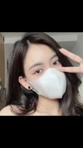 Thùng 100 chiếc khẩu trang 5D Bảo Long màu trắng