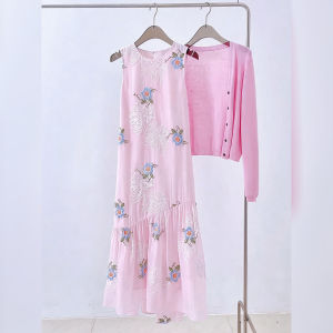 DANTING | Elegant Pink Floral Knit Set