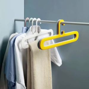 Non-Slip Plastic Clothes Hangers for Dormitory Simple Color Household Seamless Rack Student Storage Hook