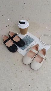 Sepatu Anak Perempuan Simpel & Flats