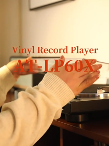 Audio-Technica AT-LP60XUSB Fully Automatic Belt-Drive Turntable (USB & Analog)