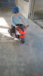 Xe máy điện trẻ em cỡ đại loại động cơ siêu khỏe xe nhỏ ZH - xe máy điện trẻ em có bàn chân ga có nhạc có đèn