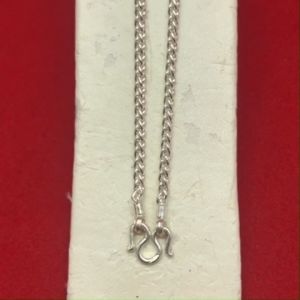 สร้อยคอเงินลายสี่เสา ความยาว 18 นิ้ว ชุบเงิน งานสวย แฟชั่น ใส่ในชีวิตประจำวันได้ ถ่ายรูปจากสินค้าจริง พร้อมส่ง