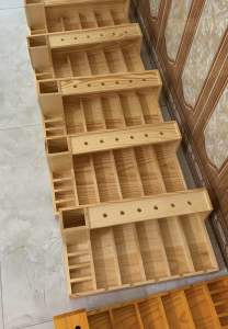 KHAY GỖ MÀU VÀNG ĐEN GỖ KHÒ 5 NGĂN ĐỰNG TÔNG ĐƠ SIÊU MỊN ĐẸP