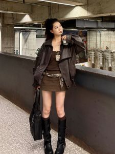 เสื้อแจ็คเก็ตหนังสีดำสำหรับผู้หญิง ฤดูใบไม้ผลิและฤดูใบไม้ร่วง ทรงสุดเท่ ซิป ปกติ เสื้อคลุมแบบลำลอง สไตล์มอเตอร์ไซค์ ผ้า PU