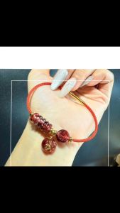 vòng tay đồng điếu đá phong thủy tự nhiên vip mix charm xu kim tiền và túi tiền đá phong thủy bọc vàng tây vòng tay đá phong thủy trang sức thiết kế đủ hóa đơn thẻ bảo hành