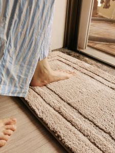 Durable Water Absorbing Bath Doormat Thick Memory Foam