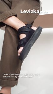 Fertig - Levizka Black - Sandal Gunung Pria Wanita - Open Toe Adjustable Strap Ringan & Nyaman