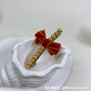 Original Design French Vintage Orange Velvet Hair Clip Edge Clip with Butterfly Knot And Champagne Pearl Sweet Girl Hair Accessory