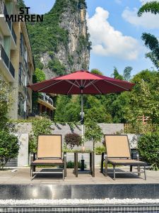 ST MIRREN | Outdoor Patio Umbrella