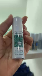 สเปรย์ฉีดปาก สเปรย์งับกลิ่นปากเหม็น เมาท์ สเปรย์ กิฟฟารีน Mouth Spray สูตรสมุนไพร