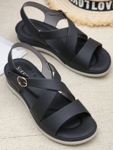 Ultra-Light Q Sandals for Women Summer New Style Sanya Tourism Vacation Beach Anti-Slip Flat Bottom Mom Shoes