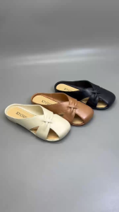 Divine Shoes [Size 36-41] 699 Sandal Wanita Karet Jelly Sandal Bustong Wanita Sandal Selop Slip On Sandal Elegan Korea Premium