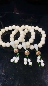 Chuỗi Đeo Tay Vòng Đeo Tay Hạt Bồ Đề Bạch Ngọc Tự Nhiên Hạt Cây Lá Bối 12mm Mix Hoa Sen Mật Tông Tâm Ý