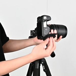 360° Profesional Tripod Portable for Kamera DSLR Mirrorless Video Camcorder dan Hp Smartphone Dapat disesuaikan