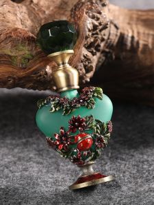 Portable Luxury Perfume Bottle Essential Oil Glass Splitter Mini Empty Bottle Vintage Elegant Fragrance Dispenser Beauty Tool