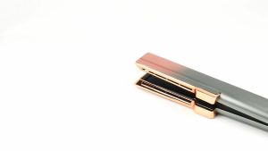 2-in-1 Curling Straightener with Ionic Technology & Red Light Protection | Automatic Heat Control & Hair-Safe Design