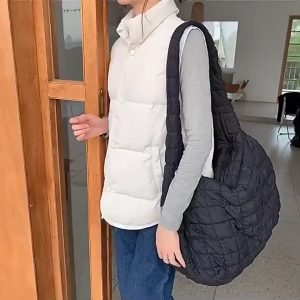 MOUSSON ใหม่กระเป๋าเมฆจีบ กระเป๋าสะพายข้างลำลอง ความจุขนาดใหญ่