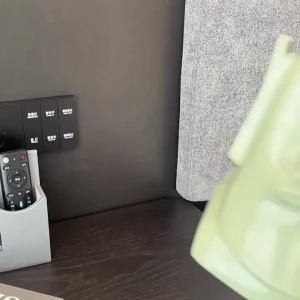 Household Tissue Box Creative Stone Figure Paper Towel Box Glasses Earphone Storage Rack Living Room Bedroom Table Decorative