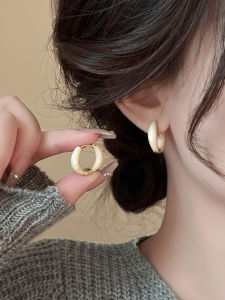 Korean Japanese White Drip Glaze Womens Pure Silver High-End Sensation Earrings 2025 New Popular Small Audience Spring Summer Design Ear Ring