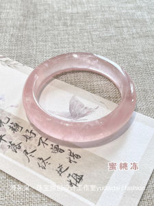 Pure Natural Strawberry Crystal Bracelet Womens Fashion Jewelry Original Design Fresh Outburst Circle Mouth 55 Fresh Stock