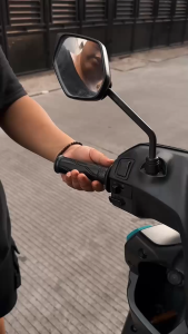 HandGrip HANFAT Grip RCB HG77 Universal Semua Motor GRIP HG 77 HANDGRIP MODEL RCB HG55 HG66 HG77 HANDLE TANGAN MOTOR LEMBUT SARUNG GAS KARET TEBAL HANFAT HANDFAT ORIGINAL MOSCOW HANDEL GAS SEPASANG SET KIRI KANAN PNP UNIVERSAL XEON BEAT REVO SUPRA MIO DLL