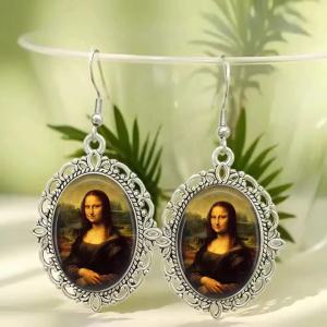 Retro Da Vinci Mona Lisa Glass Hook Earrings Antique Silver Tone Oval Pendant Jewelry For Women Teens Art Lovers Gifts
