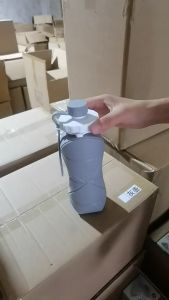 HUIESON ถ้วยพับกล้องส่องทางไกลเกรดอาหารถ้วยน้ำซิลิโคนแบบพกพาถ้วยกลางแจ้งความจุขนาดใหญ่ถ้วยน้ำพับได้สำหรับเดินทางและเล่นกีฬาทนต่ออุ