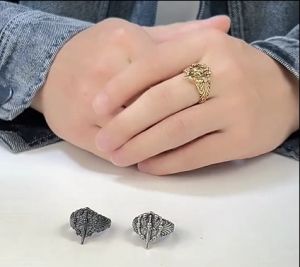 Nhẫn đầu lâu phong cách cổ điển của dành cho Nam bằng thép không gỉ kemstone bạc mạ vàng nhẫn trang sức Thánh Kiếm Đen