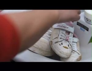 SG Stock Yuwang White Shoes Cleaning Cream / 260G Multipurpose Stain Removal Cream /Decontamination Cleaner