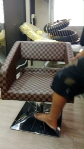 🔥ส่งฟรีทั่วไทย🔥เก้าอี้ รุ่น Sky 8912 ลายกล่องสีน้ำตาล ดีไซน์หรู ดูมีระดับ นั่งสบาย ราคาพิเศษ