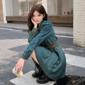 ชุดเดรสยีนส์ทรงเอเอวสูงสไตล์ฮ่องกงสำหรับผู้หญิง ฤดูใบไม้ผลิและฤดูใบไม้ร่วง ทรงสลิมฟิต เอวสูง แขนยาว สีพื้น