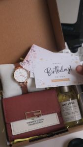 Hadiah Spesial: Untuk Pacar, Ibu, dan Sahabat