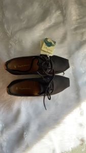 รองเท้าส้นสูง รองเท้าแตะสำหรับผู้หญิงรองเท้าแตะสไตล์เกาหลีทรงสวยมาก รองเท้าผ้าใบ