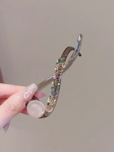 2025 New Simple Pearl Hair Claw Womens High-End Sensation Color Diamond Twist Hair Clip Stylish Hair Accessories for Women