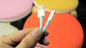 Dây Quấn Tai Nghe Sạc USB Đa Năng 1.4m TPU Bảo Vệ Cáp Xoắn Ốc Chống Gãy Dây Quấn Lò Xo Cho iPhone Android
