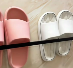 【1-3 Days Delivery】No-drilling Towels Rack Multi-purpose Slippers Holder Wall-mounted Self Adhesive Hanging Shelf