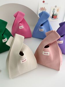 Urban Minimalist Knitted Tote Bag Letter Sewing Label Handheld Bag Leisure Travel Wrist Bag Pure Color Polyester City Chic