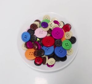 50Pcs Wooden Buttons Natural Color Round 4 Holes Buttons for Sewing Scrapbooking Home DIY Clothes Sewing Accessories 15/25/30mm