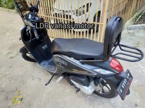 Sandaran Senderan Jok Motor Genio Lama / Baru Scoopy Lama / Baru Scoopy Fi Esp New LDR Variasi Motor